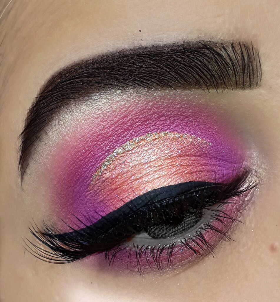 pink eye makeup look